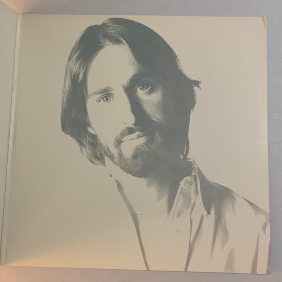 Dan Fogelberg - The Innocent Age vinyl record - Picture 5 of 10